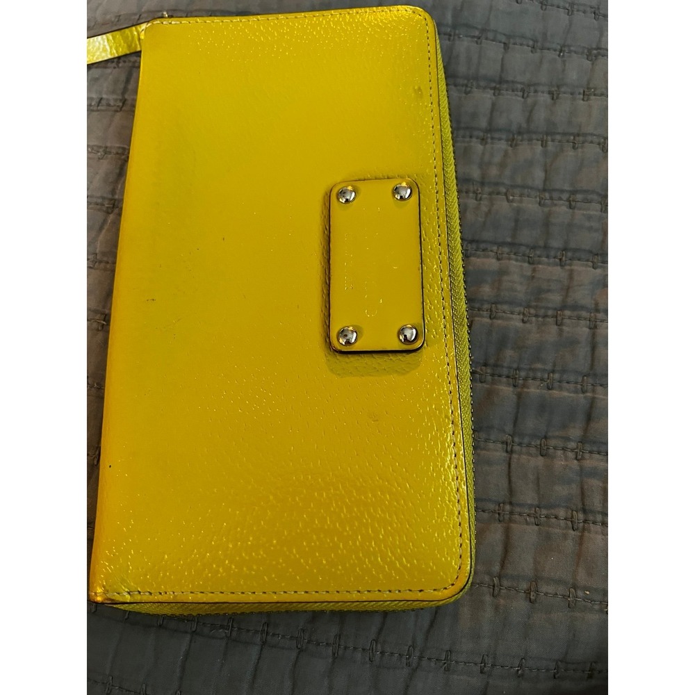 Kate Spade New York Women's Wallet Full Zip Around Greenish Yellow - Picture 1 of 6